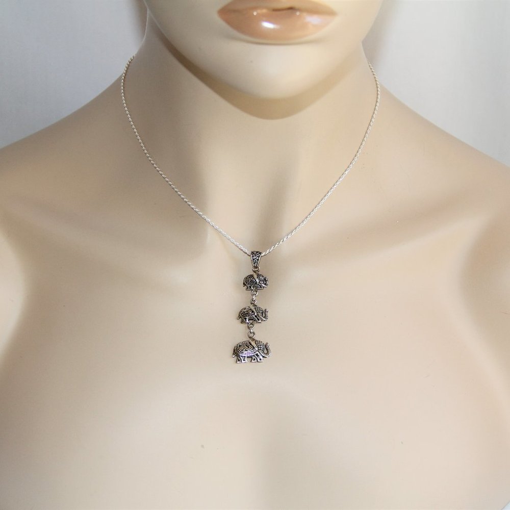 Sterling Silver Graduated Elephant Pendant